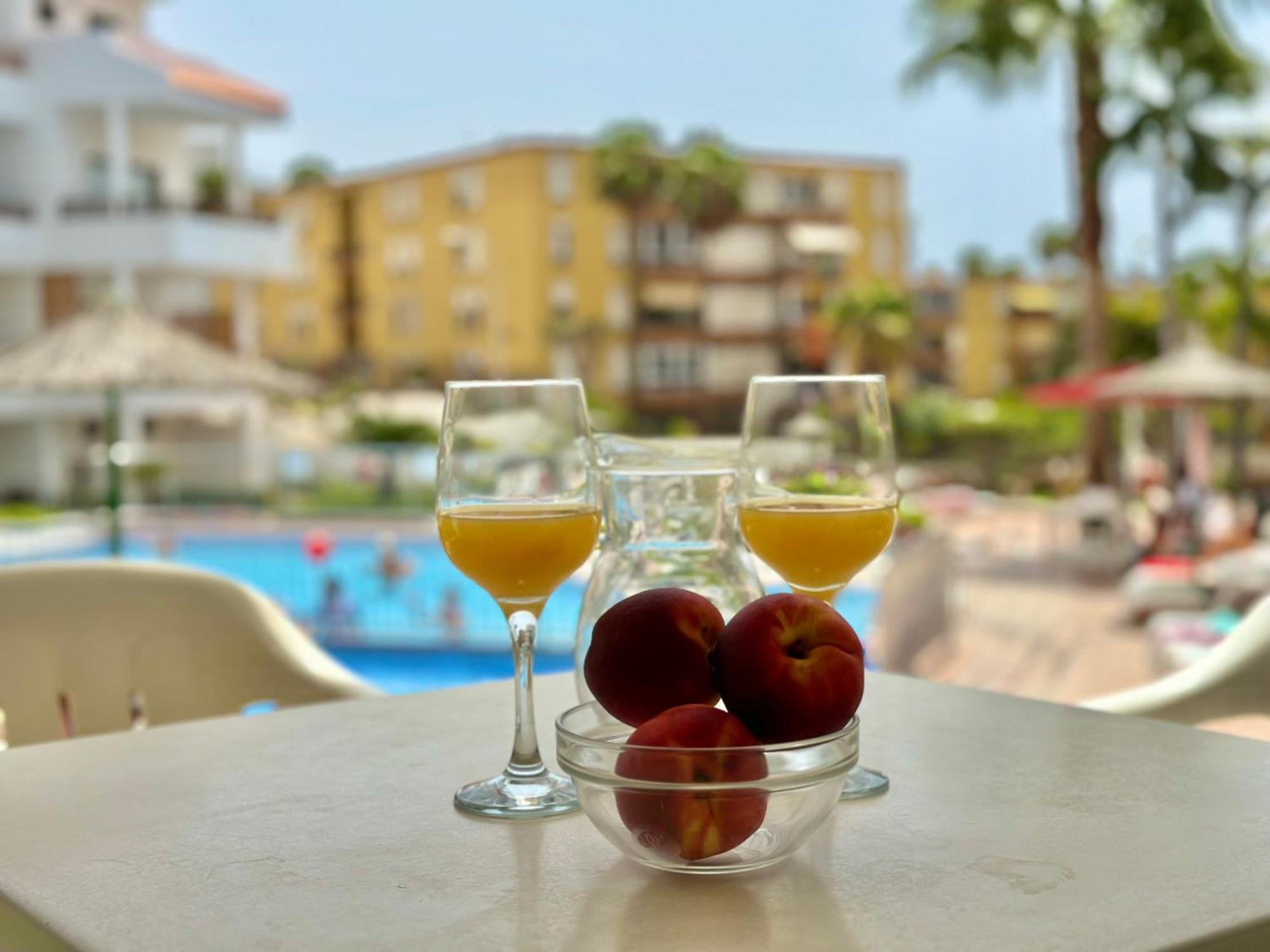 Pool Views Terrace Apartment ลอส กริสเตียนอส ภายนอก รูปภาพ